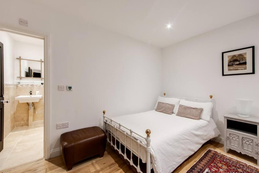 Princes Villa - Large Fully Self Contained Flat, 5 Minutes From The Sea เฮสติงส์ ภายนอก รูปภาพ