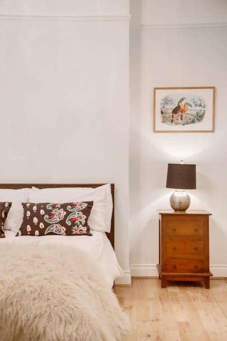 Princes Villa - Large Fully Self Contained Flat, 5 Minutes From The Sea เฮสติงส์ ภายนอก รูปภาพ
