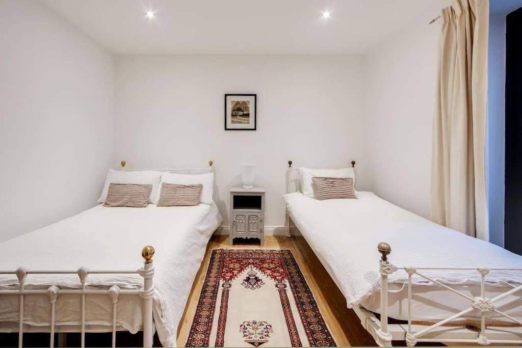 Princes Villa - Large Fully Self Contained Flat, 5 Minutes From The Sea เฮสติงส์ ภายนอก รูปภาพ